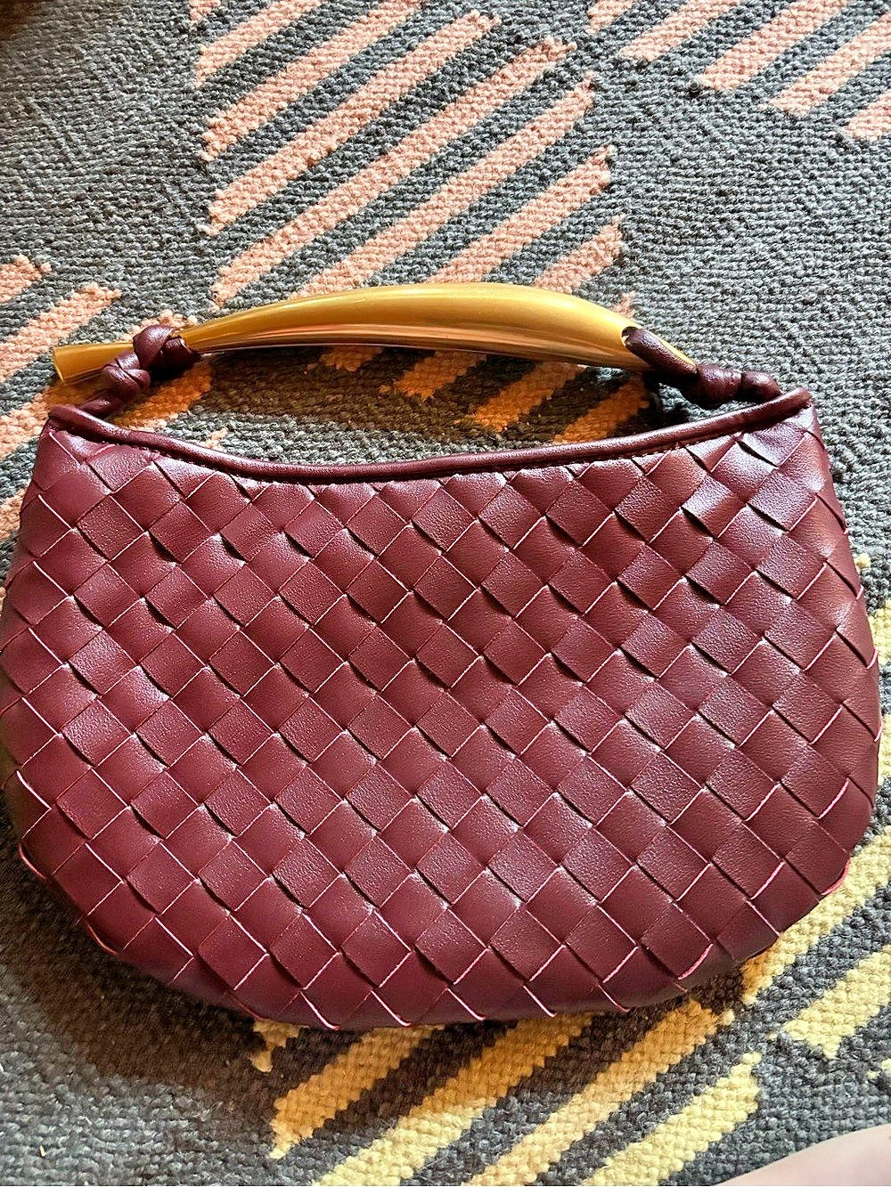 DUPE Bottega Veneta Sardine Top Handle Bag Woven Burgundy